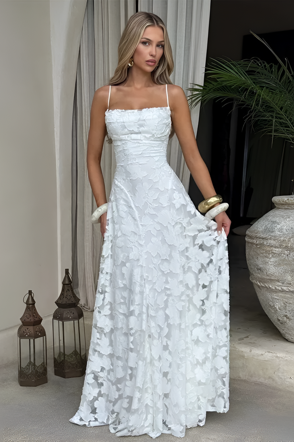 Floral Lace Spaghetti Strap Maxi Dress – Venisse Boutique